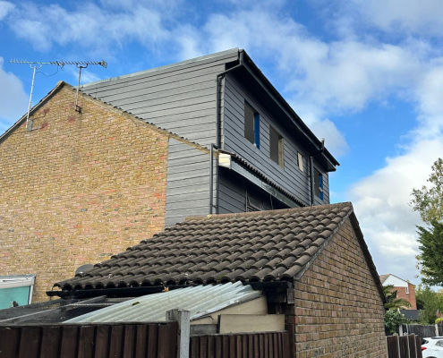 WhatsApp Image 2025-11-14 at 16.28.22 (2)